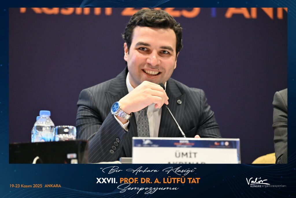 Dr Akpınar at the XXVII Prof. Dr. A. Lütfü Tat Symposium 